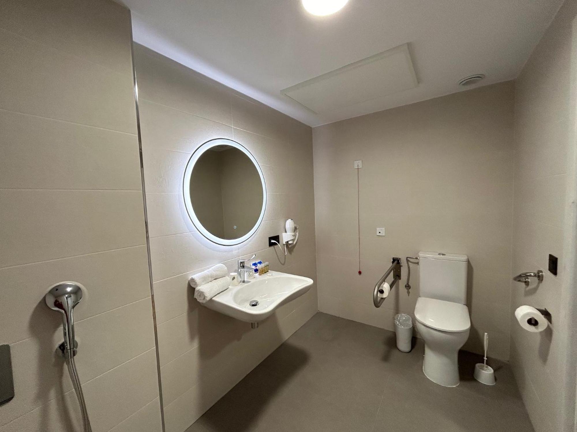 Hotel Javalambre La Puebla De Valverde Bagian luar foto